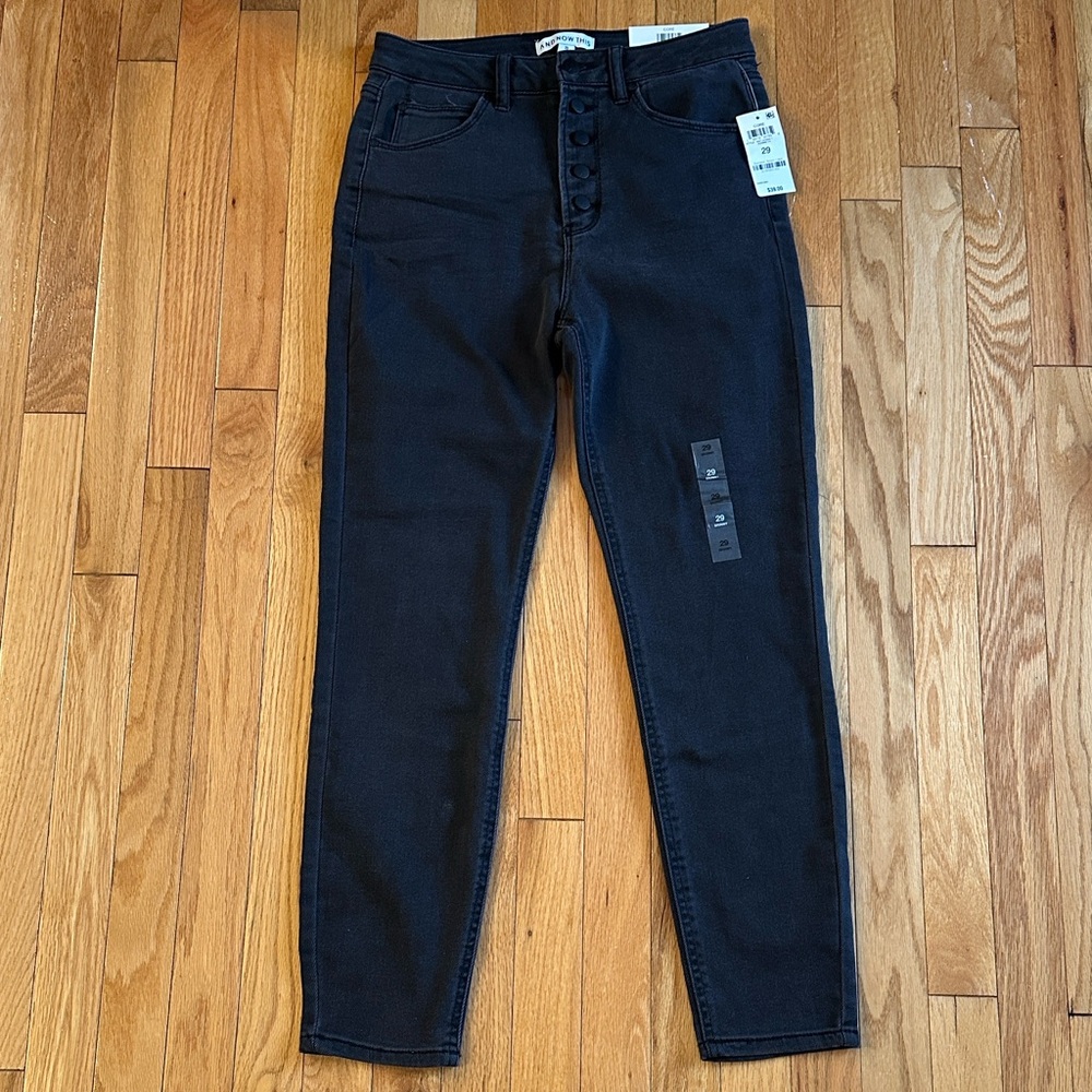 NWT Women's High Rise Black Skinny Jeans